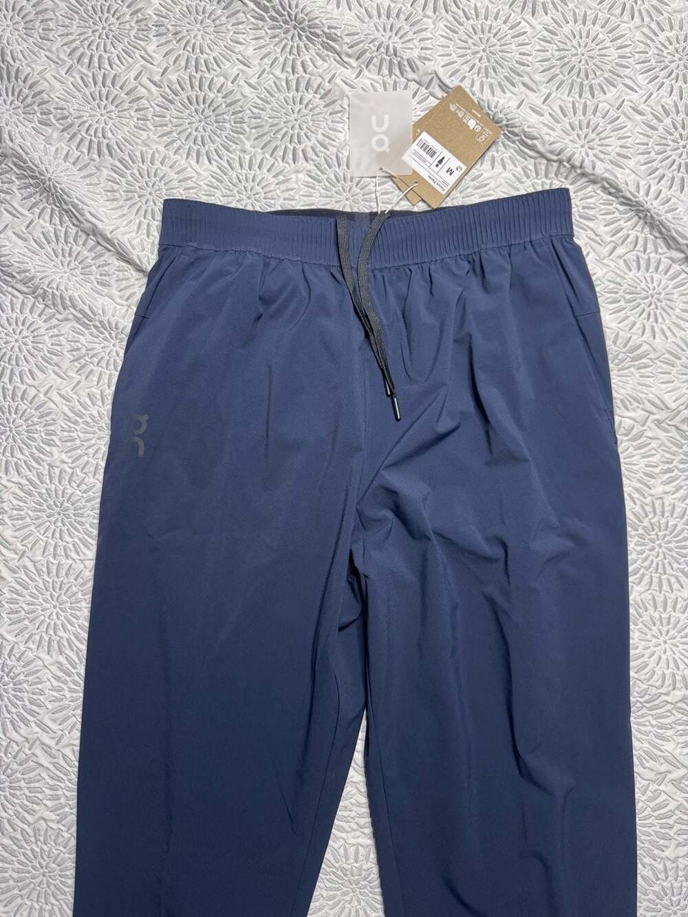 On Running Focus Pants Midnight Blue Men's Size Medium New with Tags